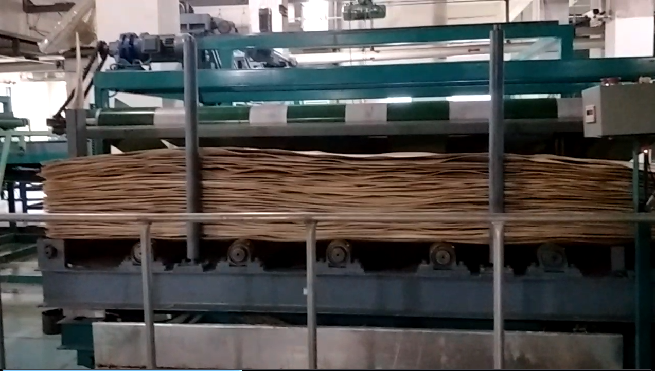国产麻豆XXXVIDEO实拍機